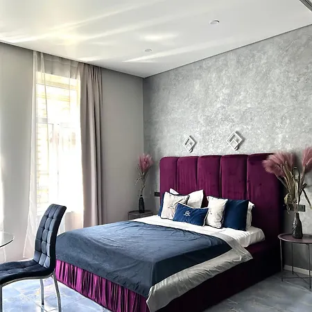 Family Boutique 4 * Lvov